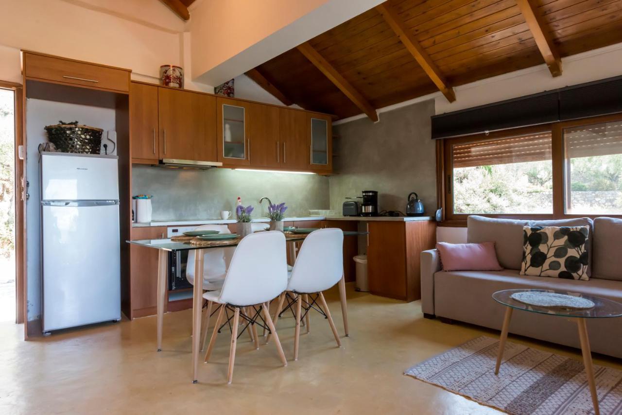 Apartamento Seaside Heaven - Sunset Views Close To The Beach Kalamata Exterior foto