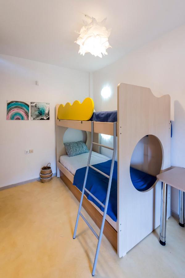 Apartamento Seaside Heaven - Sunset Views Close To The Beach Kalamata Exterior foto