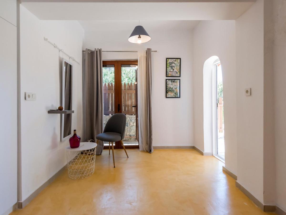 Apartamento Seaside Heaven - Sunset Views Close To The Beach Kalamata Exterior foto