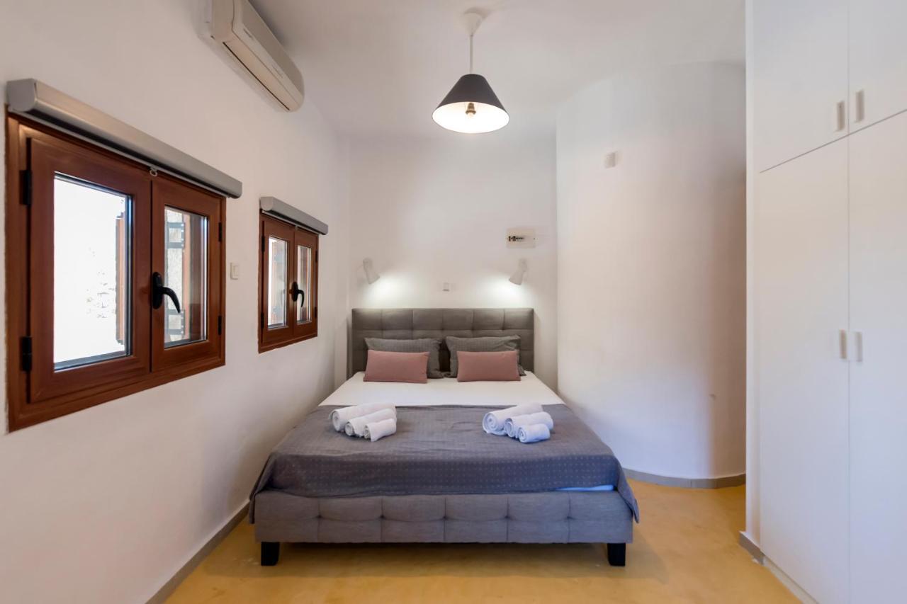 Apartamento Seaside Heaven - Sunset Views Close To The Beach Kalamata Exterior foto