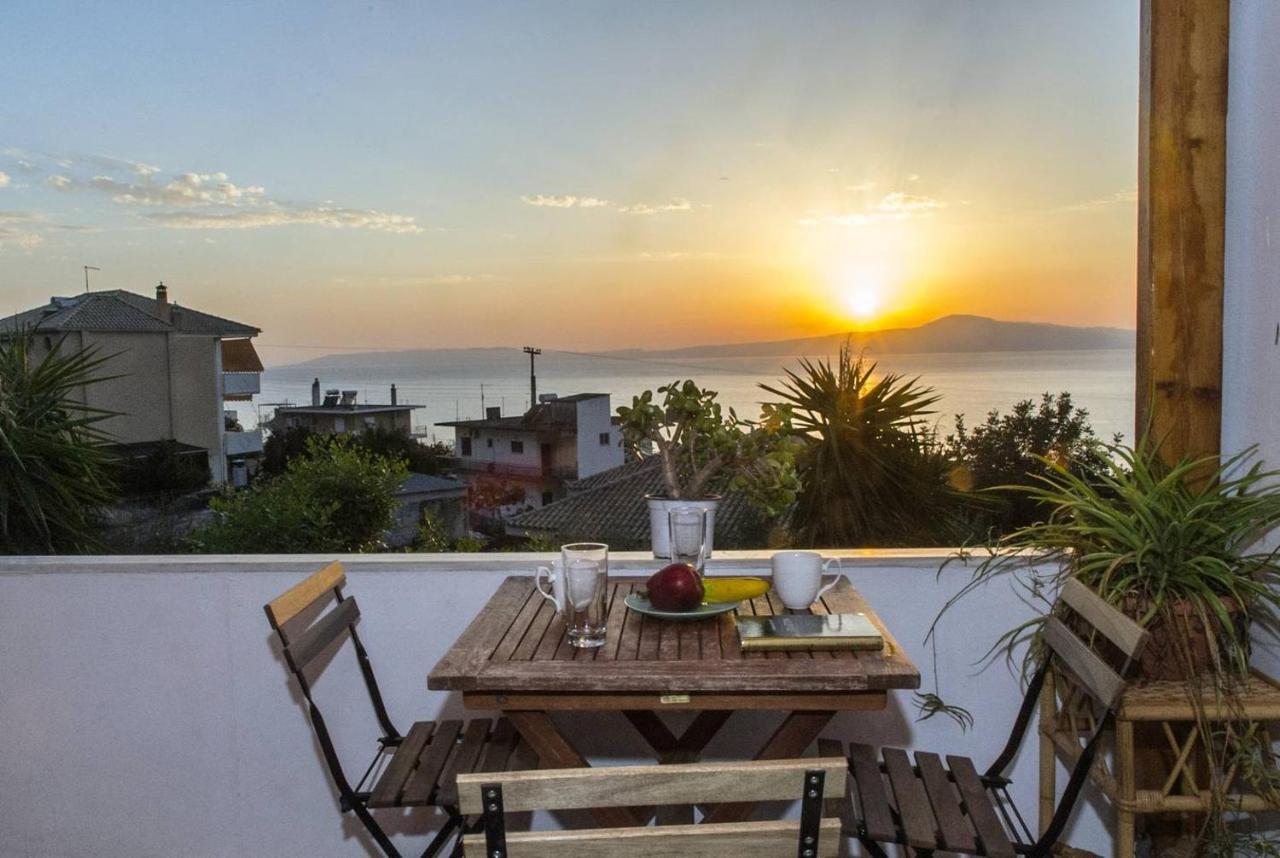 Apartamento Seaside Heaven - Sunset Views Close To The Beach Kalamata Exterior foto